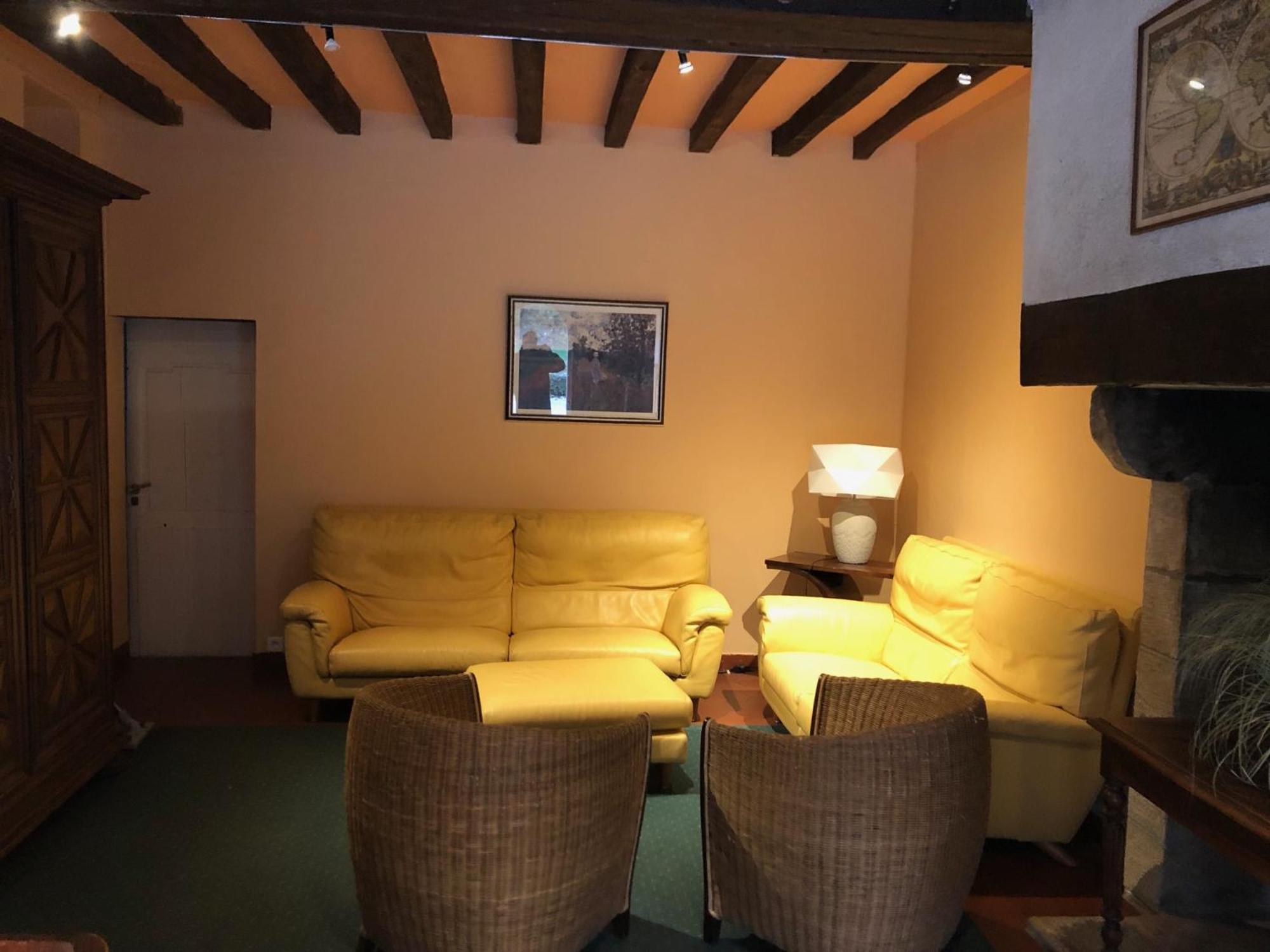 Institut Bois Robert Hotel Becon-les-Granits Bagian luar foto